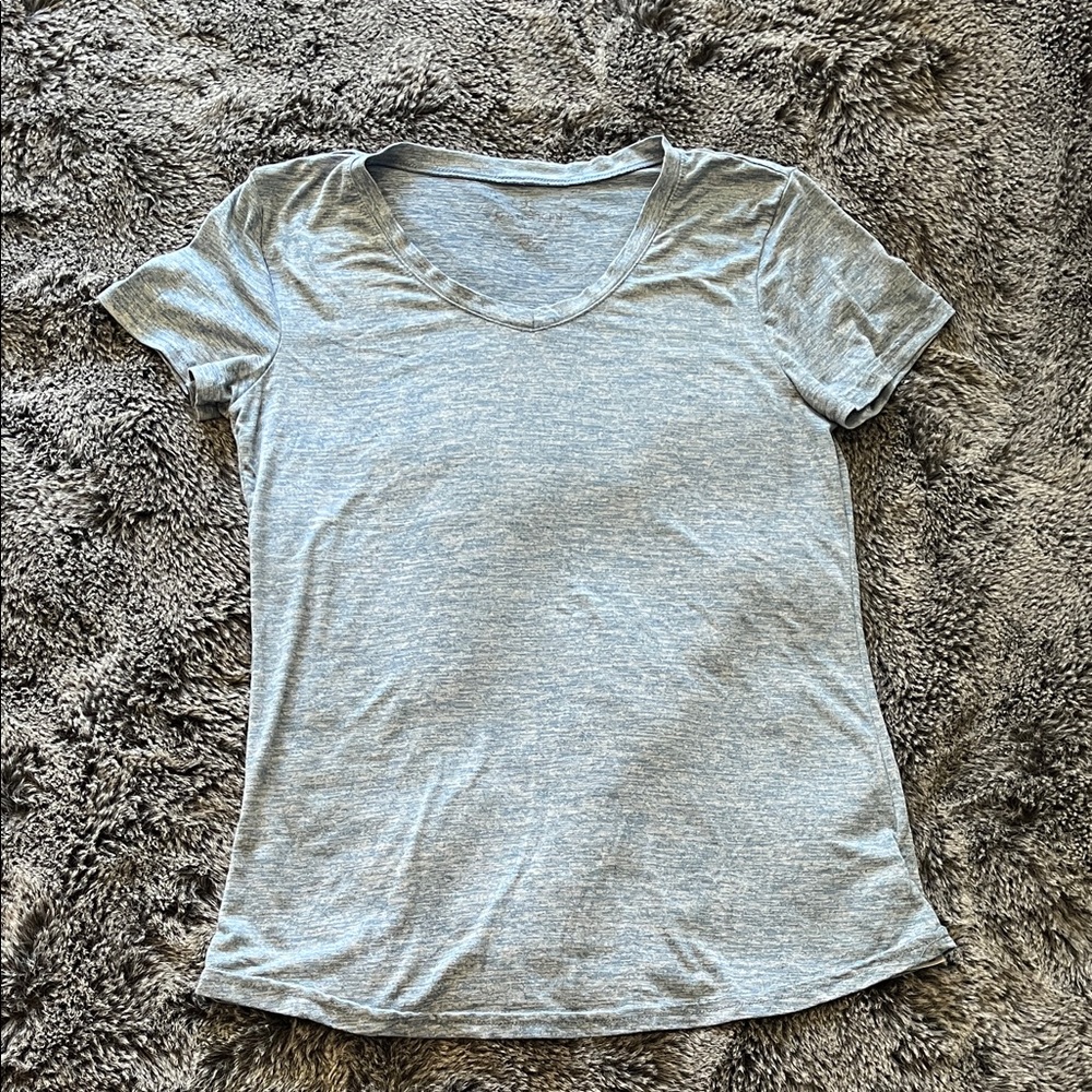 Danskin Light Gray Women's Short Sleeve Tee